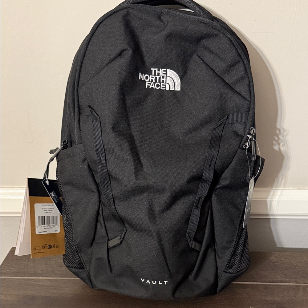 The North Face Vault Black Backpack
